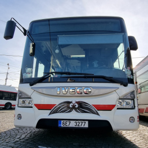 Listopad patří Movemberu, knír si nechají narůst i vozidla MHD